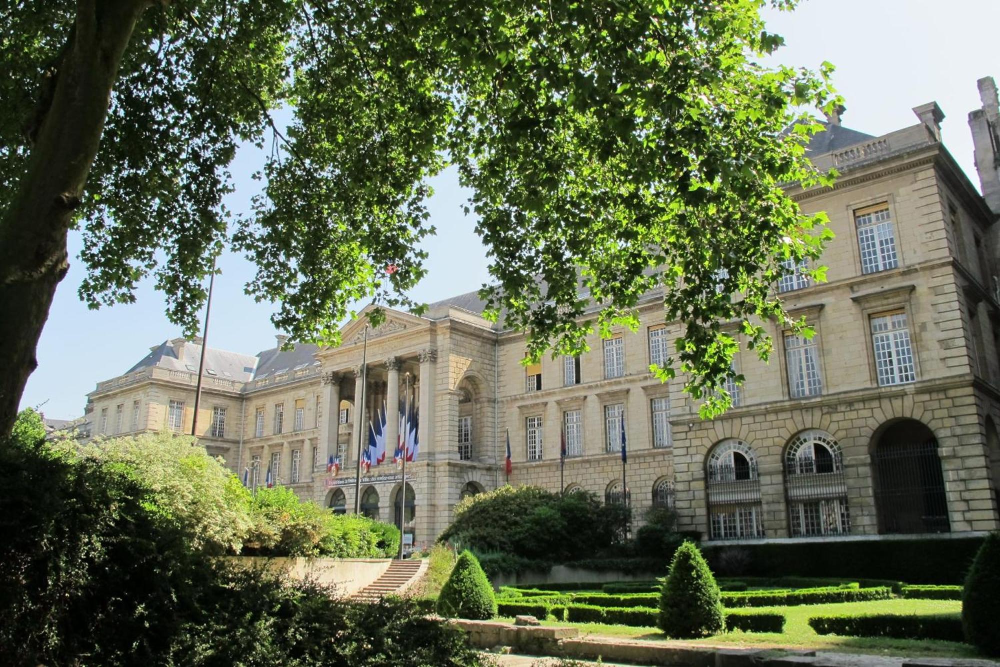 Gerard, Appartement Central Avec Parking Prive Ρουέν Εξωτερικό φωτογραφία